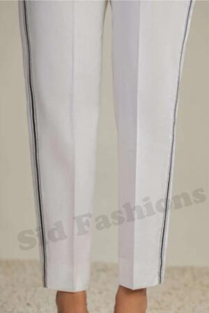 Bottom White with Black – BM-112